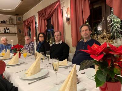 Werner Cwielong am 09.12.2022 fr 50 Jahre ehrenamtliche Ttigkeit in Gemeindevertretung, Gemeindevorstand und Magistrat geehrt