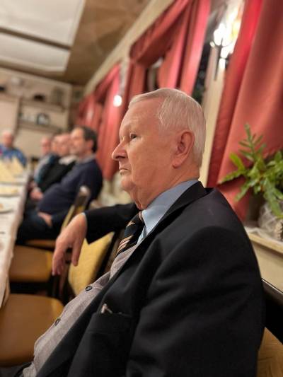 Werner Cwielong am 09.12.2022 fr 50 Jahre ehrenamtliche Ttigkeit in Gemeindevertretung, Gemeindevorstand und Magistrat geehrt