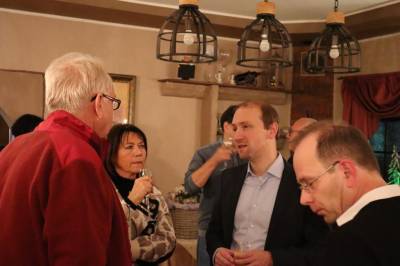 Werner Cwielong am 09.12.2022 fr 50 Jahre ehrenamtliche Ttigkeit in Gemeindevertretung, Gemeindevorstand und Magistrat geehrt