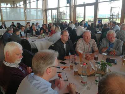 Bundestagsabgeordnete Dr. Katja Leikert und Brgermeisterkandidat Michael Brner am 29.05.2019 in Grndau