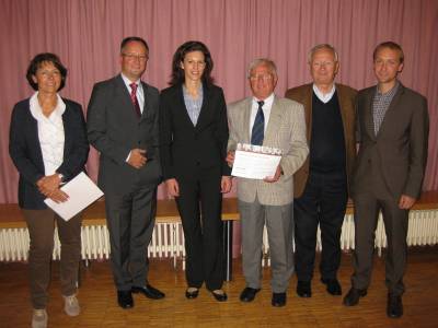 Mitgliederhauptversammlung am 28.09.2012 (von links: Birgit Behr, Heiko Kasseckert, Dr. Katja Leikert, Rolf Schneider, Werner Cwielong, Max Schad) - Mitgliederhauptversammlung am 28.09.2012 (von links: Birgit Behr, Heiko Kasseckert, Dr. Katja Leikert, Rolf Schneider, Werner Cwielong, Max Schad)