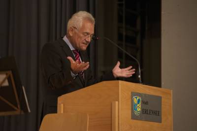 Landespolizeiorchester Hessen beim Konzert in der Erlenhalle am 29.08.2014 mit Ernennung von Aloys Lenz zum Ehrenbrger der Stadt Erlensee