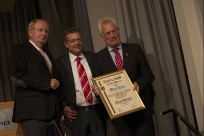 Landespolizeiorchester Hessen beim Konzert in der Erlenhalle am 29.08.2014 mit Ernennung von Aloys Lenz zum Ehrenbrger der Stadt Erlensee