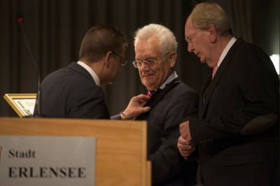 Landespolizeiorchester Hessen beim Konzert in der Erlenhalle am 29.08.2014 mit Ernennung von Aloys Lenz zum Ehrenbrger der Stadt Erlensee