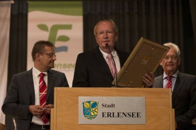 Landespolizeiorchester Hessen beim Konzert in der Erlenhalle am 29.08.2014 mit Ernennung von Aloys Lenz zum Ehrenbrger der Stadt Erlensee